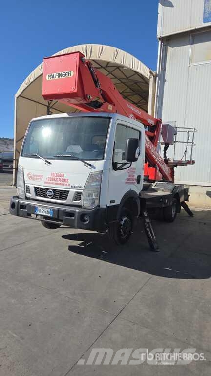 Nissan Palfinger P220A 19.7 m on  Nissan Cabstar 35.13 Bu 车载式高空作业车