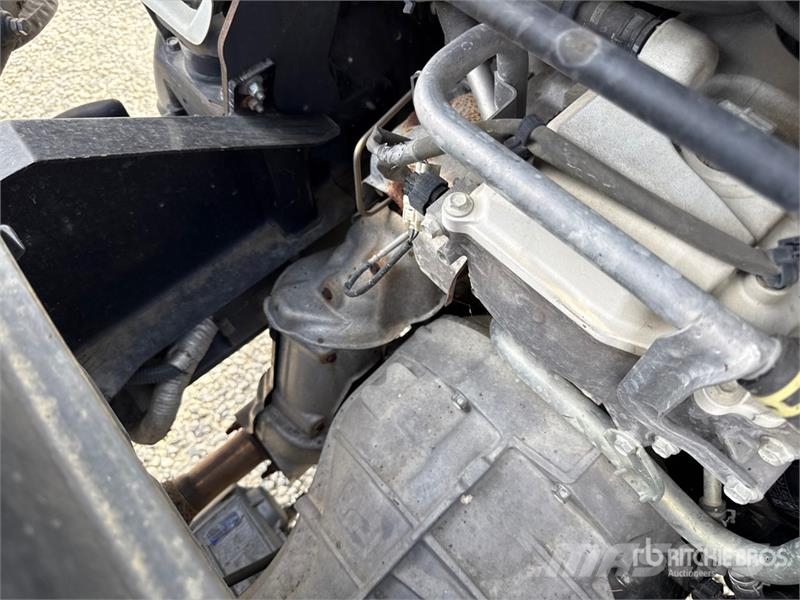 Nissan PNT 230 20.5 m on Nissan NT400 Bucket Truck Ant vilkikų montuojamos kėlimo platformos