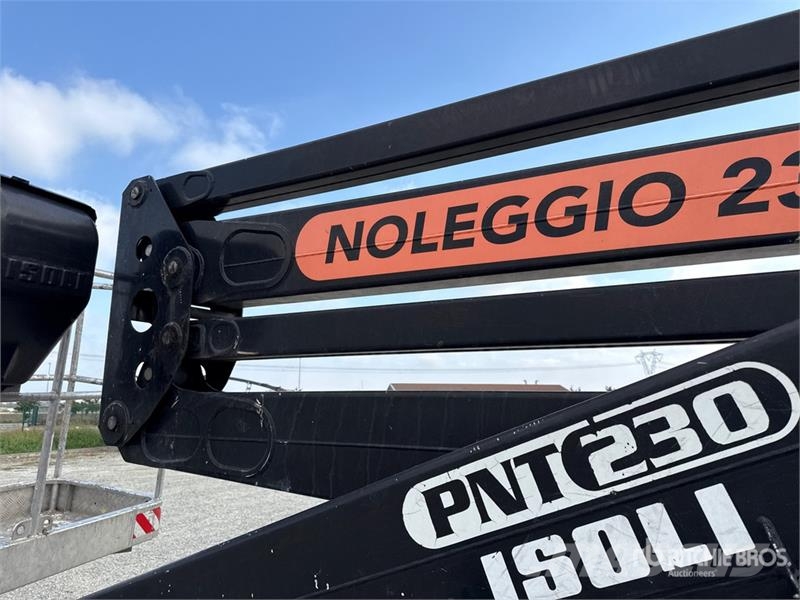 Nissan PNT 230 20.5 m on Nissan Cabstar NT400 Bucket Truc Ant vilkikų montuojamos kėlimo platformos
