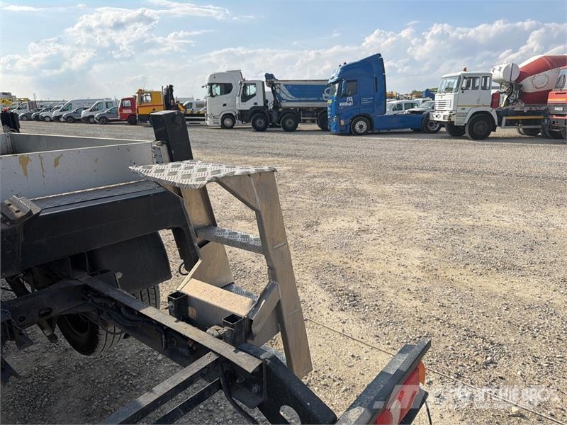 Nissan PNT205 20 m on Nissan Cabstar NT400 Bucket Truck Avtokošare