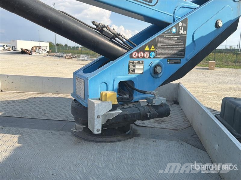 Nissan PNT205 20 m on Nissan Cabstar NT400 Bucket Truck Avtokošare