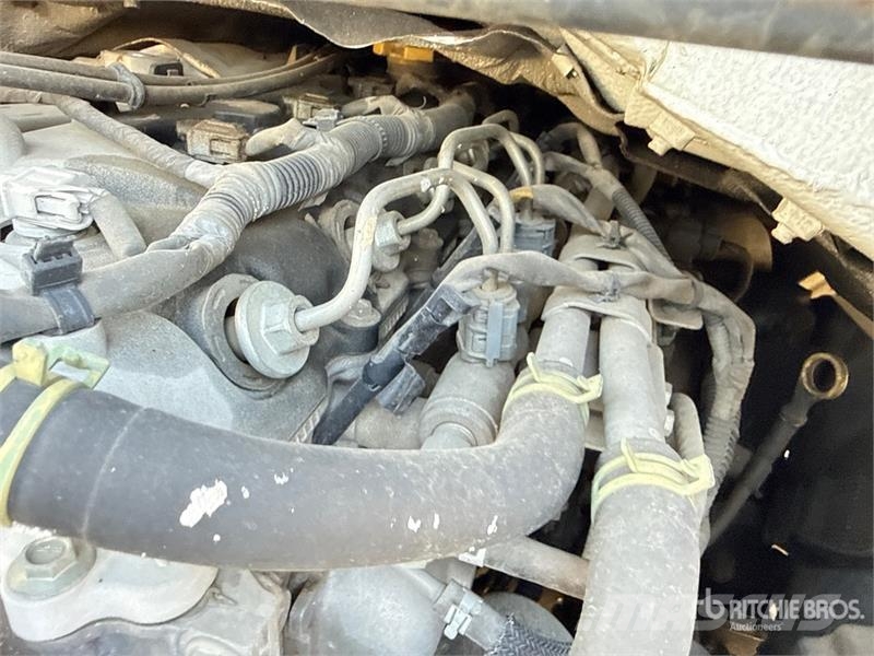 Nissan PNT205 NHD 18.1 m on Nissan Cabstar 35.12 Bucket T 트럭 탑재 고소작업대