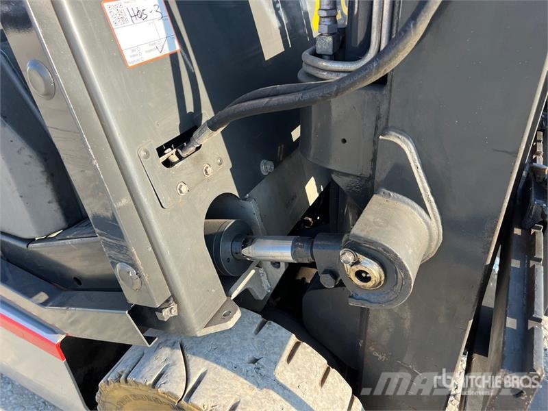 Nissan Q02L25CU 2500 kg Electric Forklift バッテリーフォークリフト