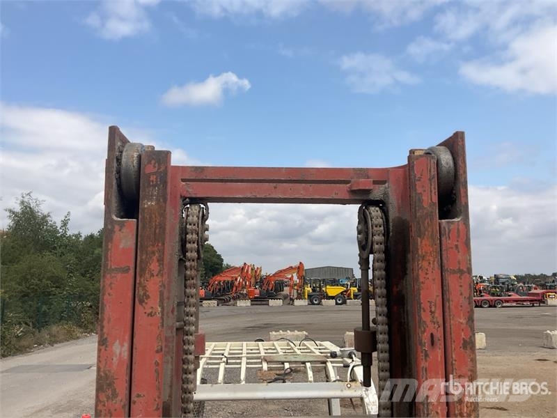 Nissan QF01A15U 1500 kg Forklift (Inoperable) شاحنات ذات رافعات شوكية - أخرى