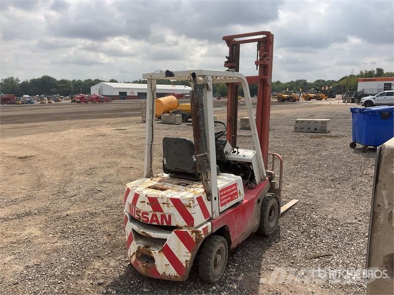 Nissan QF01A15U 1500 kg Forklift (Inoperable) شاحنات ذات رافعات شوكية - أخرى