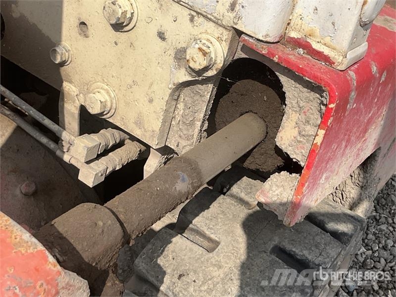 Nissan QF01A15U 1500 kg Forklift (Inoperable) شاحنات ذات رافعات شوكية - أخرى