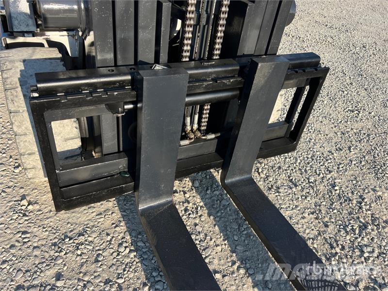 Nissan QX25 2500 kg Electric Forklift バッテリーフォークリフト