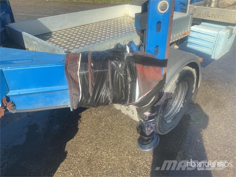 Nissan Socage 20TJ 19.7 m on Nissan NT400 4x2 Bucket Truc Camion nacelle