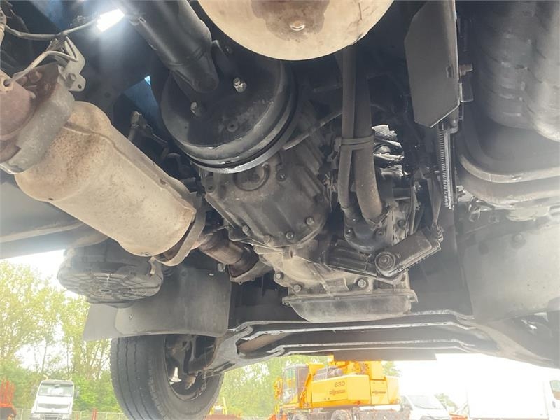 Nissan Socage 20TJ 19.7 m on Nissan NT400 4x2 Bucket Truc Auto hoogwerkers