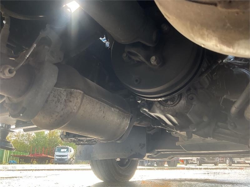 Nissan Socage 20TJ 19.7 m on Nissan NT400 4x2 Bucket Truc Camion nacelle