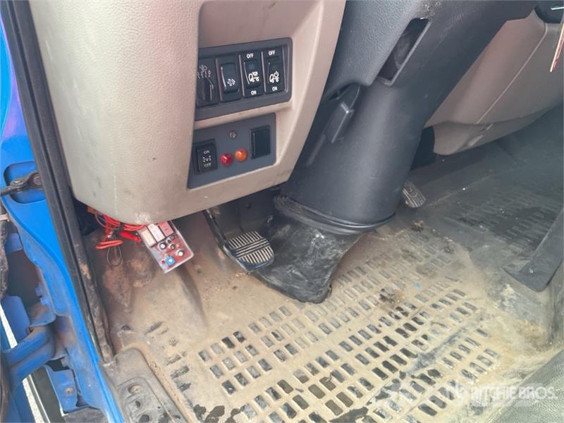 Nissan Socage 20TJ 19.7 m on Nissan NT400 4x2 Bucket Truc Camion nacelle