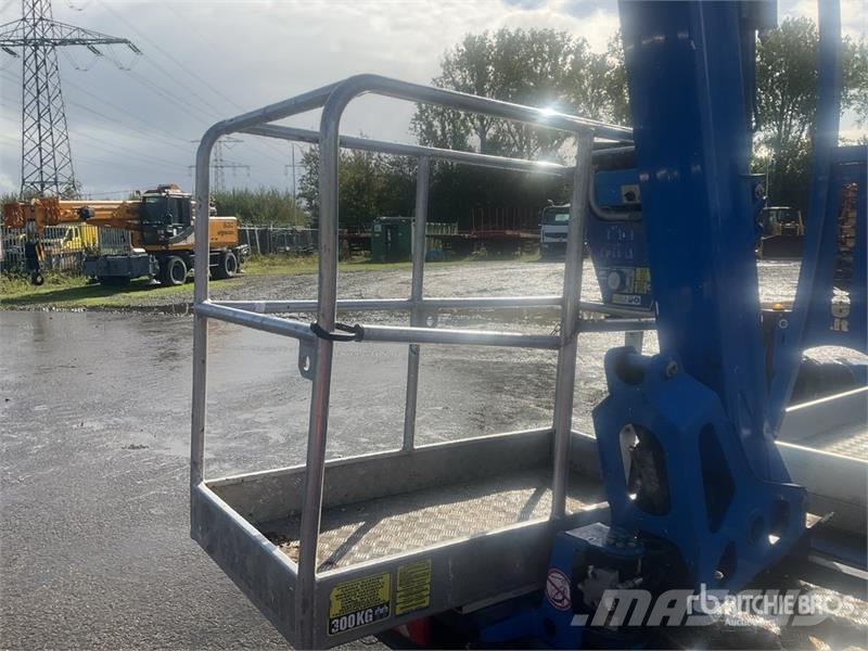 Nissan Socage 20TJ 19.7 m on Nissan NT400 4x2 Bucket Truc Camion nacelle