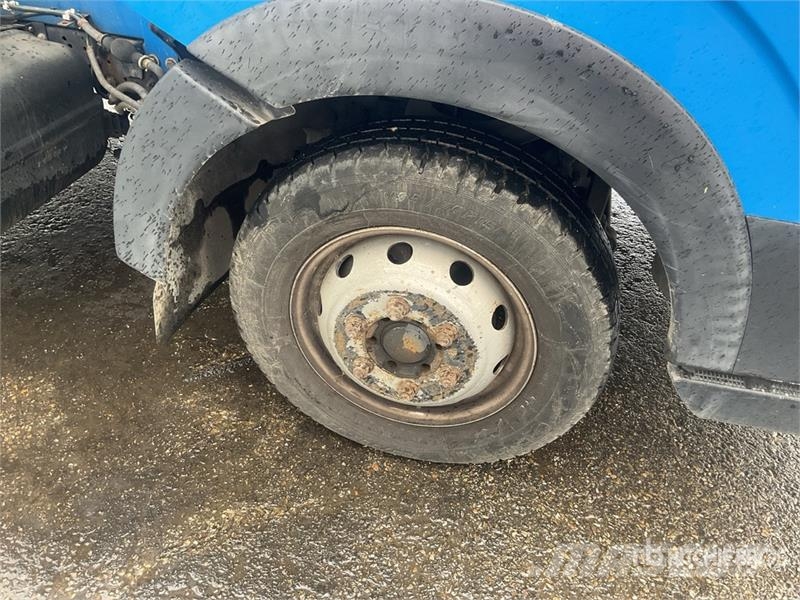 Nissan Socage 20TJ 19.7 m on Nissan NT400 4x2 Bucket Truc Auto hoogwerkers