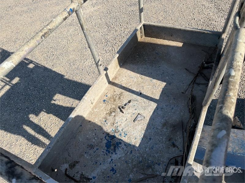 Nissan Socage DA320 19 m on Nissan NT400 Bucket Truck Autoplošiny