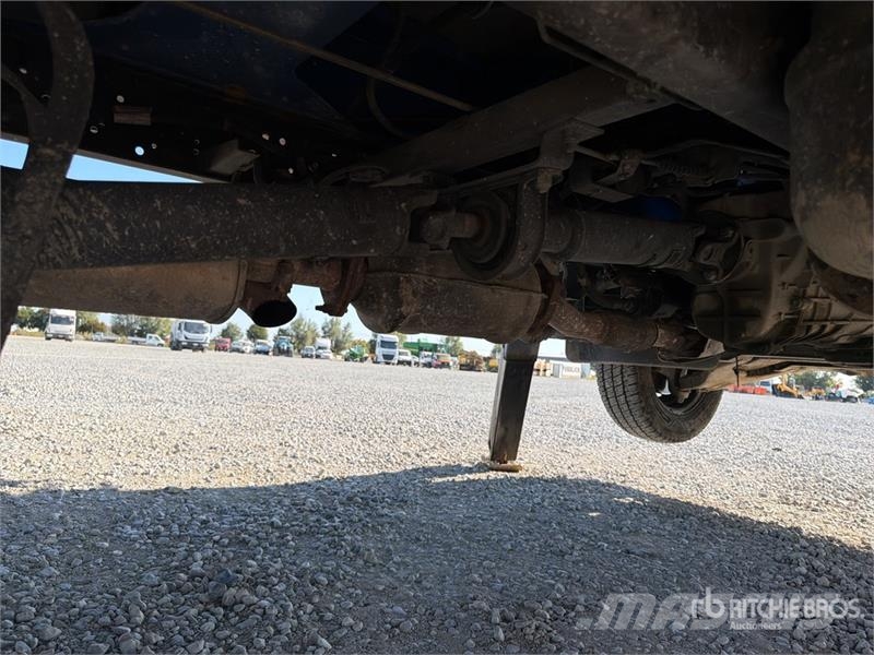 Nissan Socage DA320 19 m on Nissan NT400 Bucket Truck Autoplošiny
