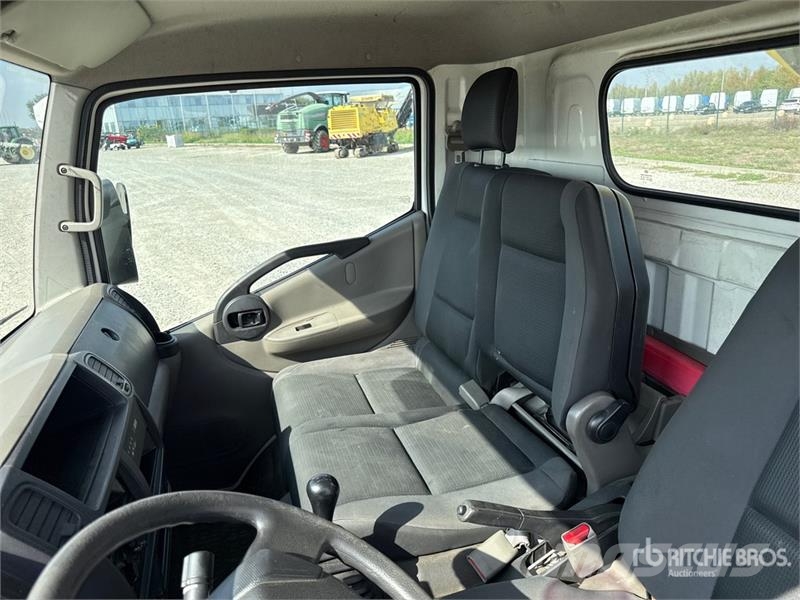 Nissan Socage DA320 20 m on Nissan Cabstar 35.12 Bucket T Avtokošare