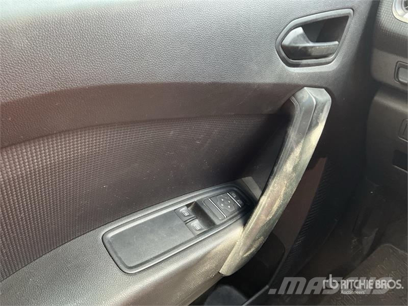 Nissan Townstar Cargo Van Panel vans
