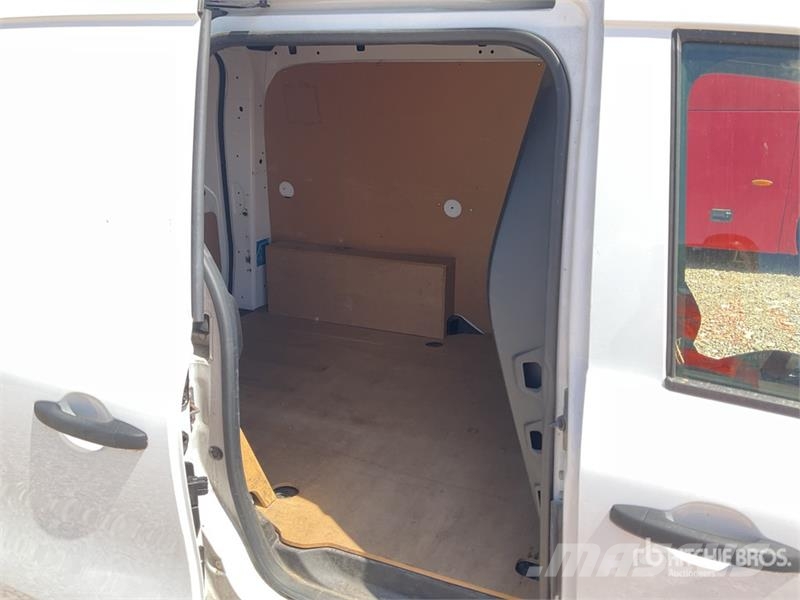 Nissan Townstar Cargo Van Panel vans
