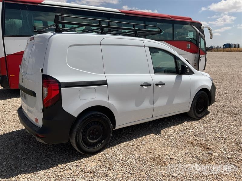Nissan Townstar Cargo Van Panel vans