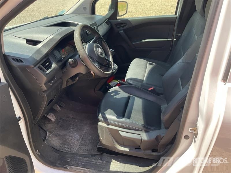 Nissan Townstar Cargo Van Panel vans