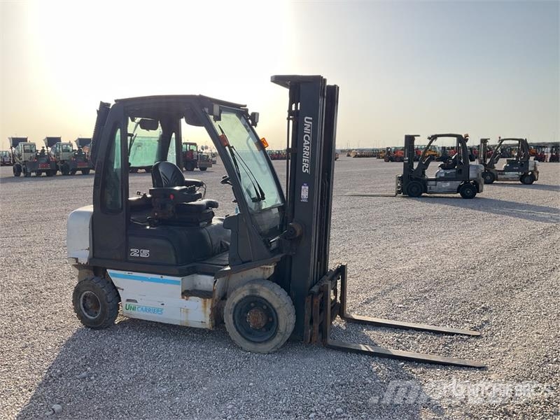 Nissan Y1D2A25Q Forklift Περονοφόρα ανυψωτικά κλαρκ - άλλα