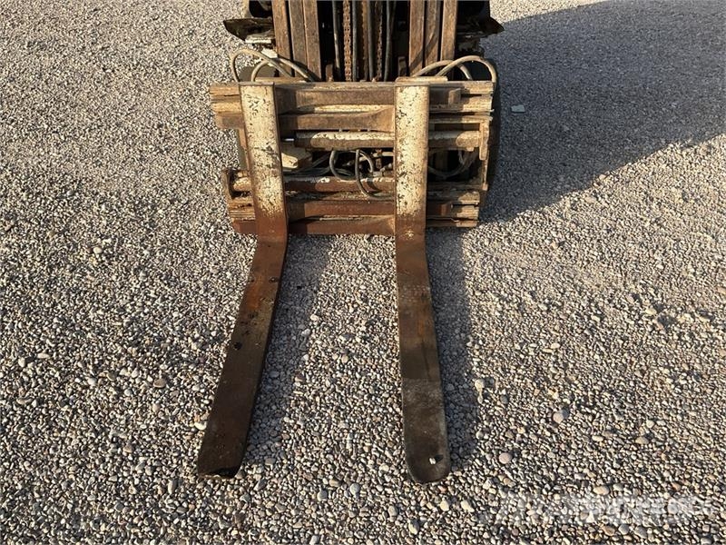 Nissan Y1D2A25Q Forklift Περονοφόρα ανυψωτικά κλαρκ - άλλα