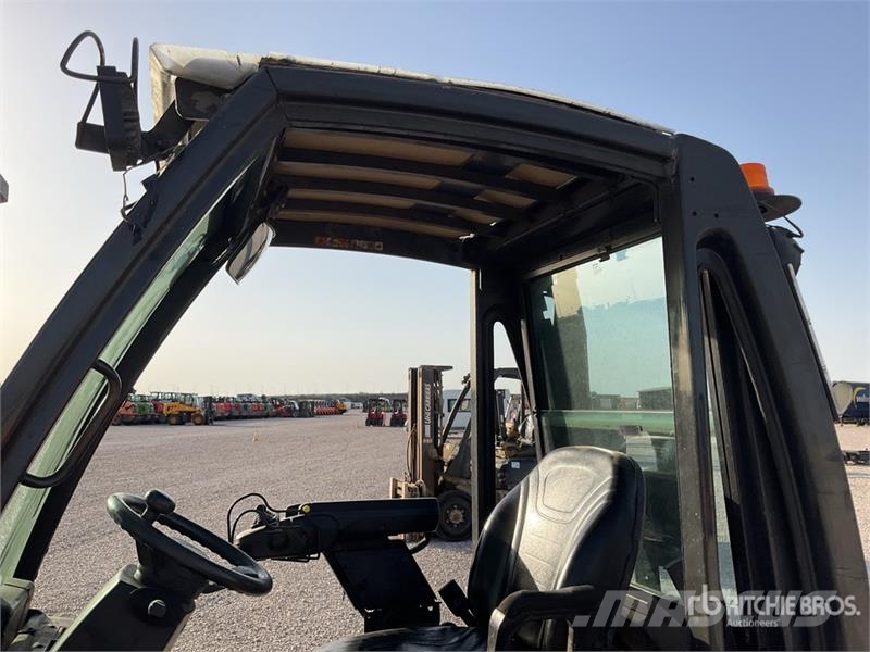 Nissan Y1D2A25Q Forklift Περονοφόρα ανυψωτικά κλαρκ - άλλα