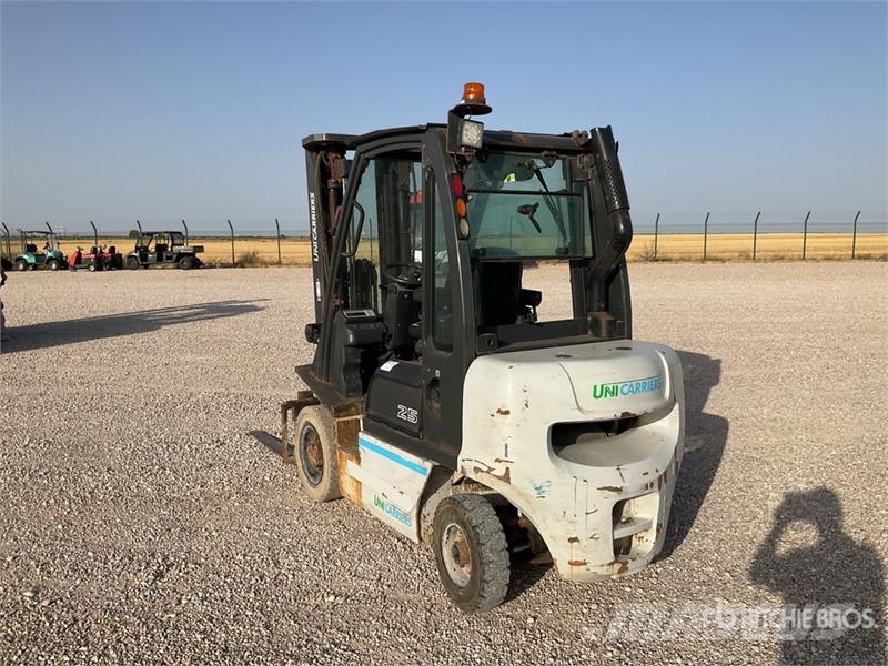 Nissan Y1D2A25Q Forklift Περονοφόρα ανυψωτικά κλαρκ - άλλα