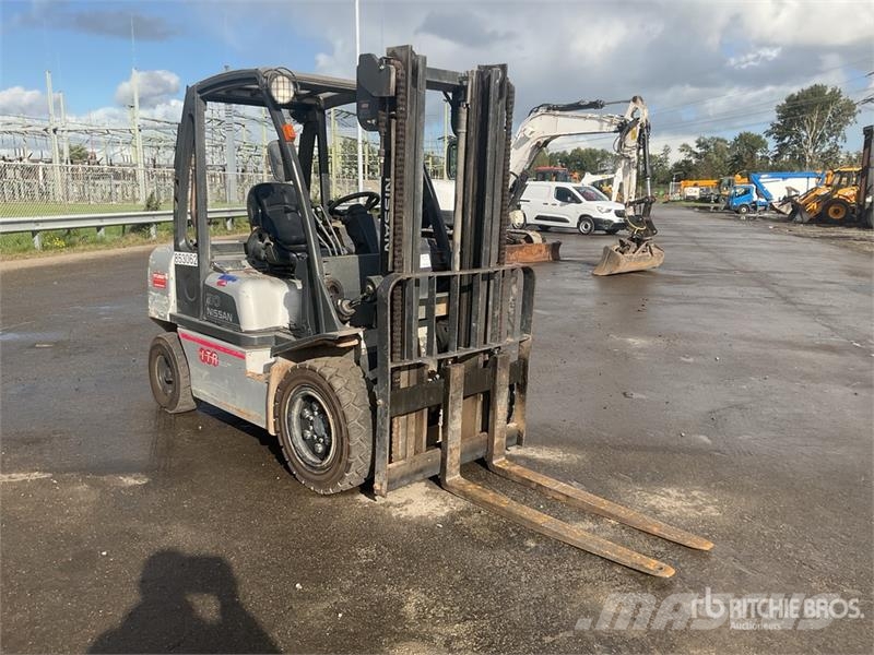 Nissan YG1D2A30Q 3000 kg Forklift Gaffeltrucker - Annet