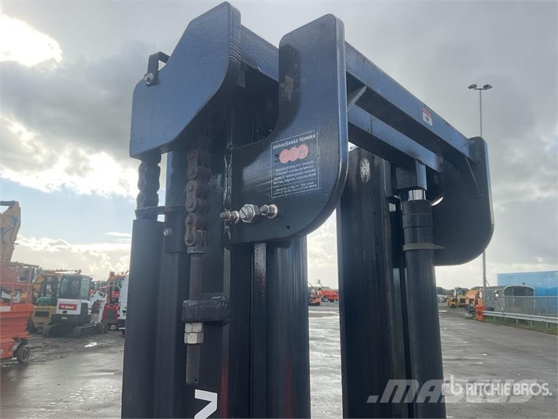 Nissan YG1D2A30Q 3000 kg Forklift Gaffeltrucker - Annet