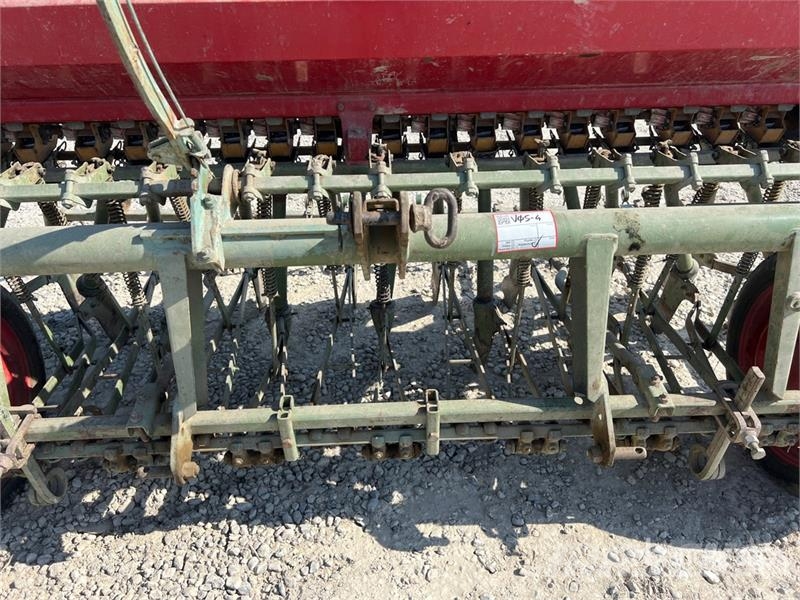 Nodet CH250 Seeder Mechanické secí stroje