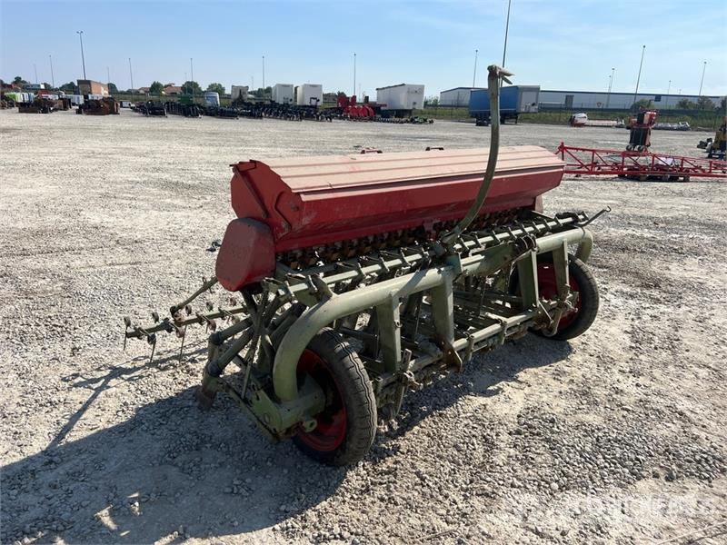 Nodet CH250 Seeder Mechanické secí stroje