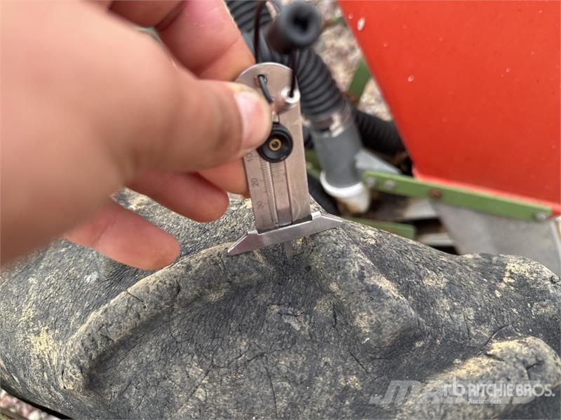 Nodet Gougis PN II 3-Point Hitch Semoir A Mais Seeder Perforatoare