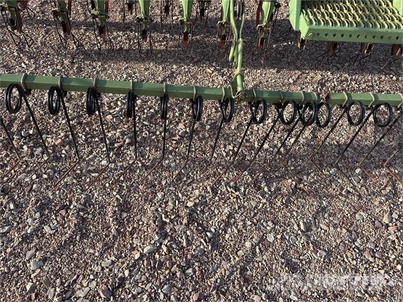 Nodet Logiseme M 4000 4100 mm 3-Point Semoir Seed Drill Perforatoare