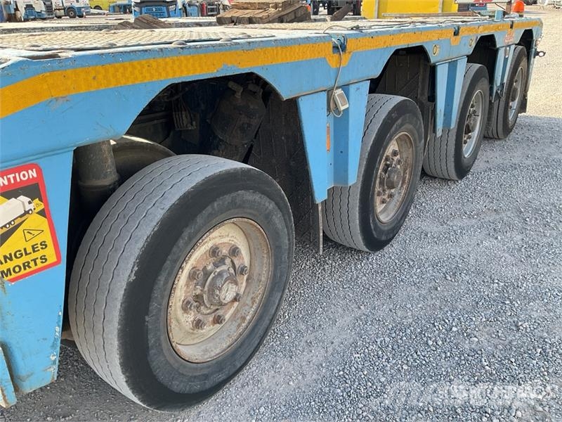 Nooteboom EURO 107 ton Quad/A Extendable with 3 Axle Dolly 3 低架裝載車