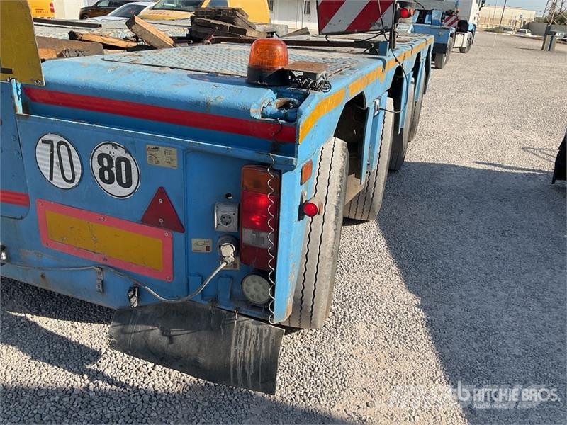 Nooteboom EURO 107 ton Quad/A Extendable with 3 Axle Dolly 3 低架裝載車