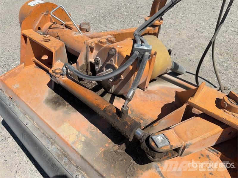 Noremat XP 2300 3-Point Hitch Broyeur Wood Chipper Wood chippers