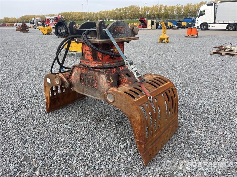 NPK DG20 Q/C Rotating Demolition Grapple Kourat