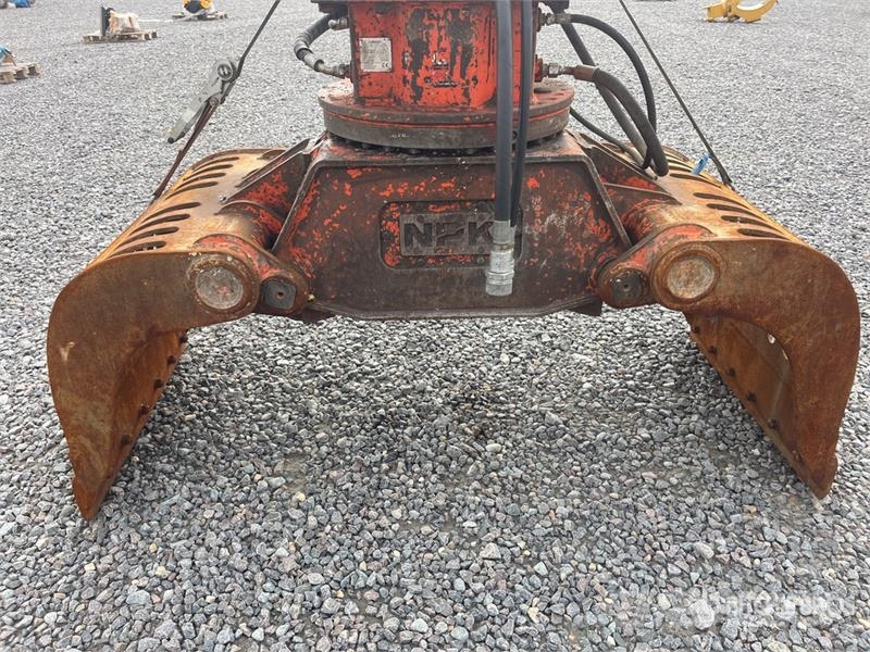 NPK DG20 Q/C Rotating Demolition Grapple Kourat