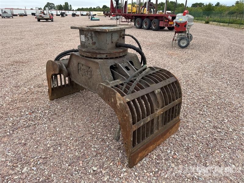 NPK DG20 Rotating Pince De Demolition Concrete Crusher Ehituspurustid