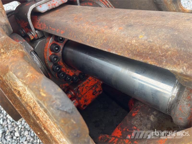 NPK G-18J Concrete Crusher Trituradoras