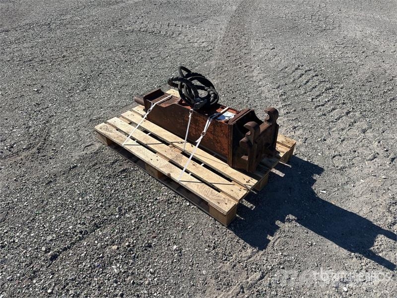 NPK GH1 Marteau Hydraulique Hydraulic Breaker Hammer / Brecher
