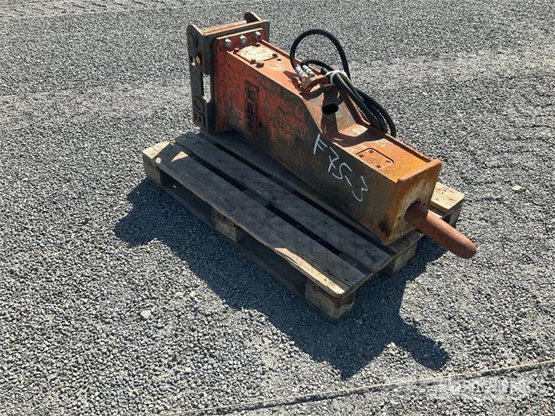 NPK GH3 Hydraulic Breaker 破碎锤