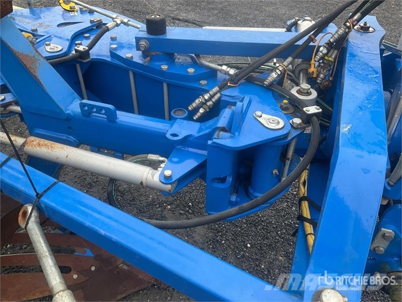  Oeverum VFEX-H 5 Bottom Reversible Plow محاريث عكسية
