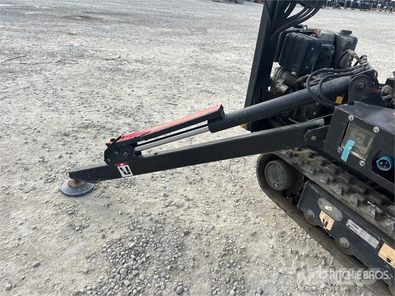 Oil & Steel Octopussy 14-12 Twin Crawler Diesel Articulating B Körüklü personel platformları