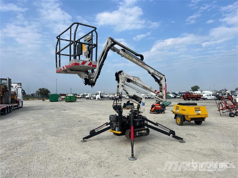 Oil & Steel Octopussy 14-12 Twin Crawler Diesel Articulating B Körüklü personel platformları