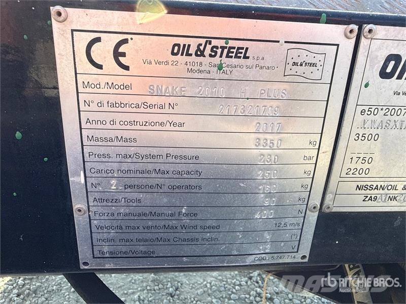  Oil&Steel Snake 2010 H Plus 20 m on  Nissan Cabsta Auto hoogwerkers