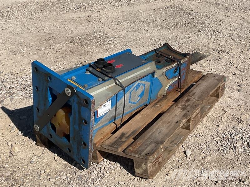 Okada 800 Hydraulic Breaker مطارق / كسارات