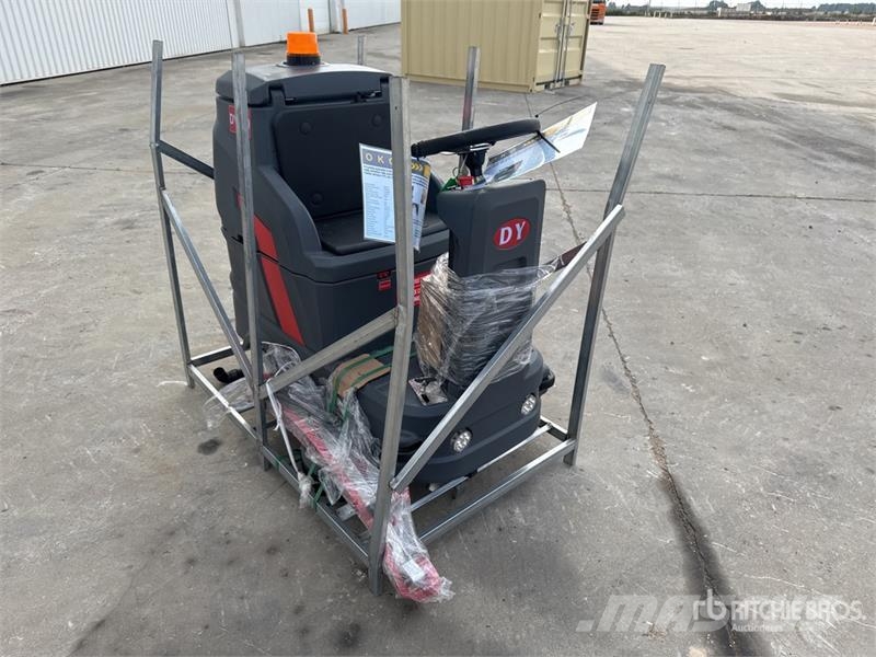  OKG DY-760 Electric Autolaveuse Electrique (Non Ut Overige aanhangers