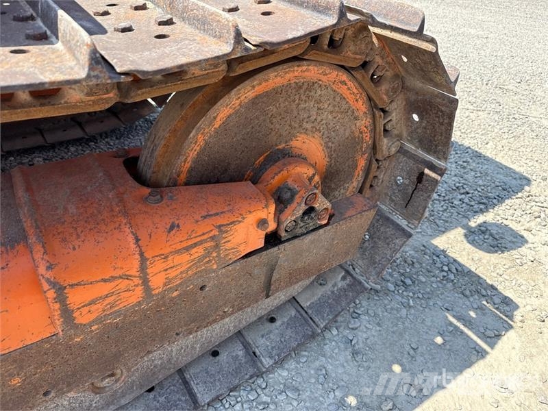 OM 655 Track Tractor Traktory